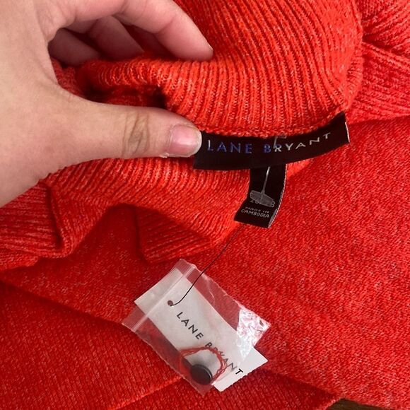 NWT Lane Bryant Women's Red Cowl Neck Soft Pullover Tunic Sweater Size 26/28 - Picture 3 of 10